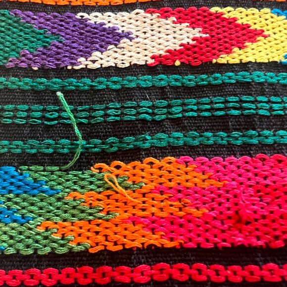 Vintage Colorful Table Runner - Picture 8 of 8